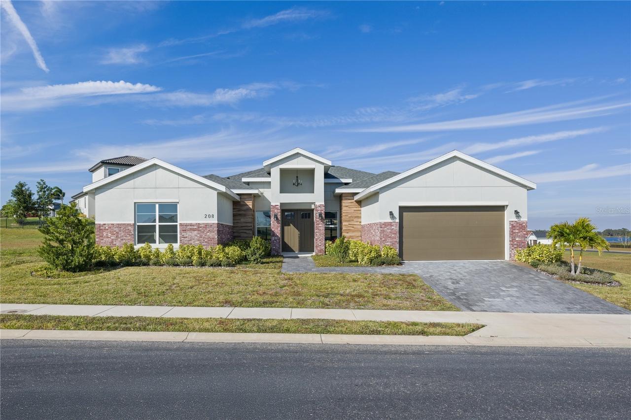 208 Snowy Orchid Way, Lake Alfred, FL 33850