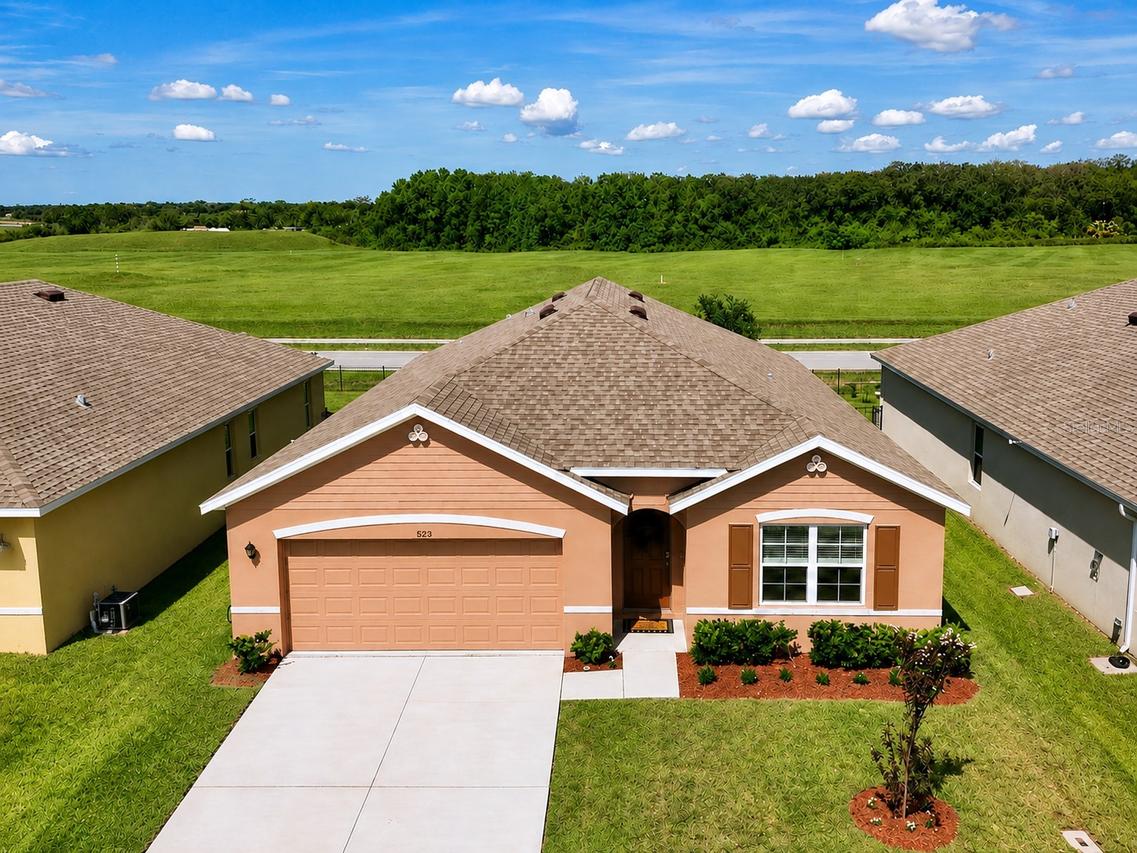 3020 Burrowing Owl Dr., Mims, FL 32754