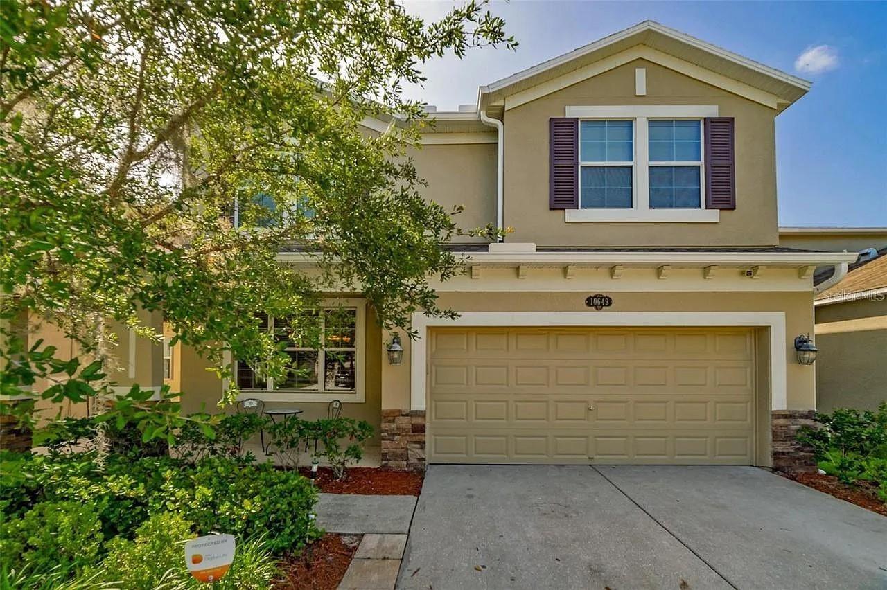 10649 Pictorial Park Dr., Tampa, FL 33647