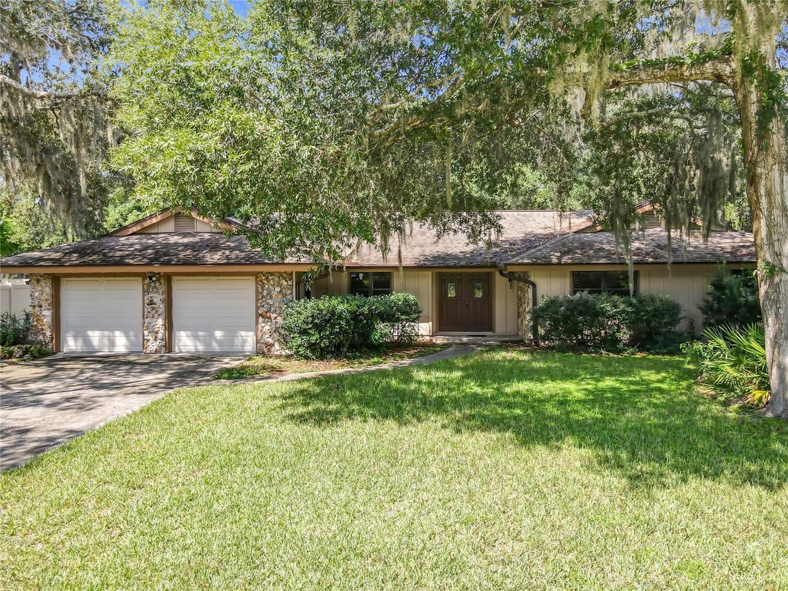 108 Rio Pinar Dr., Ormond Beach, FL 32174