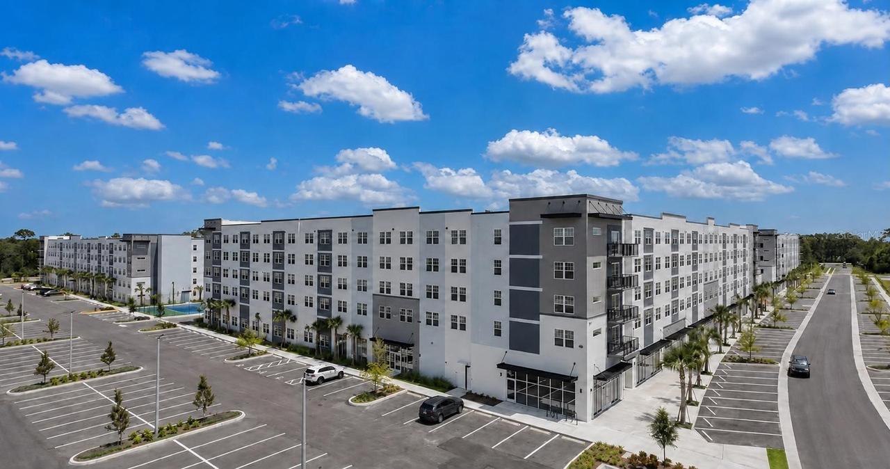 5563 Millenia Park Blvd. #214, Orlando, FL 32839