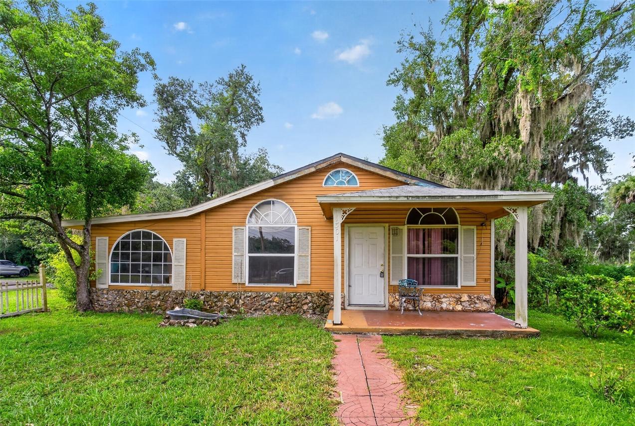 1301 W 11th St., Sanford, FL 32771