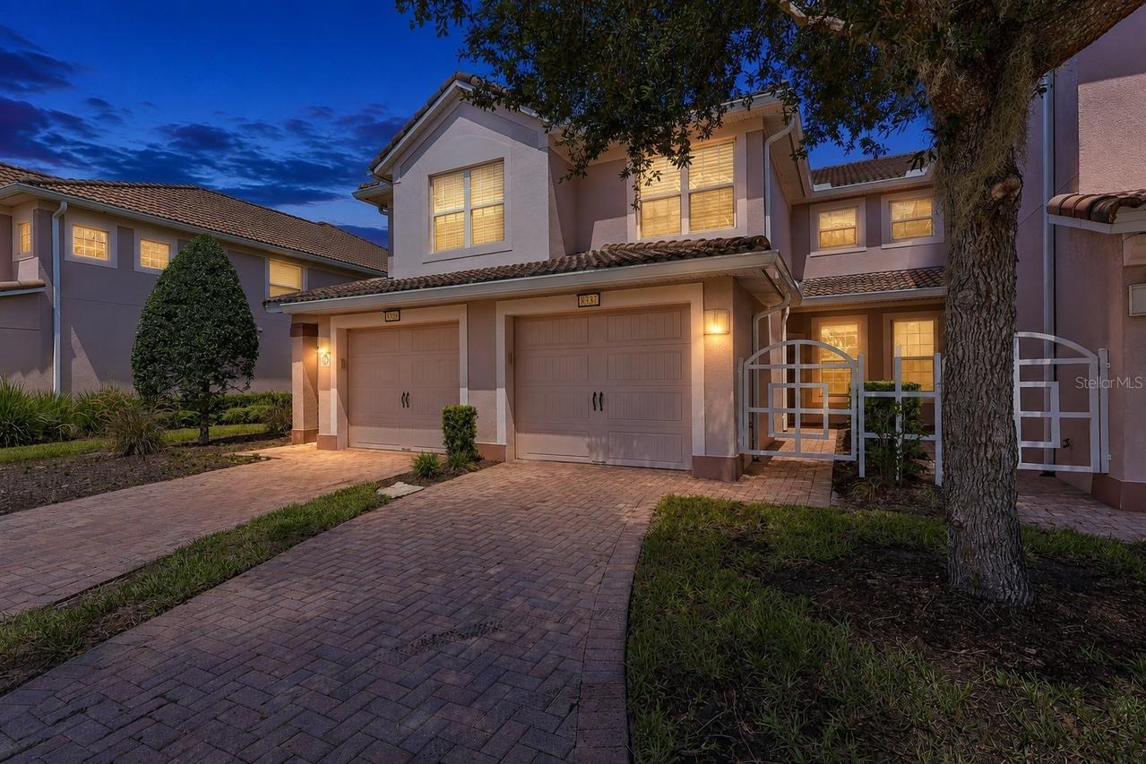8337 Bella Vida Cir., Davenport, FL 33896