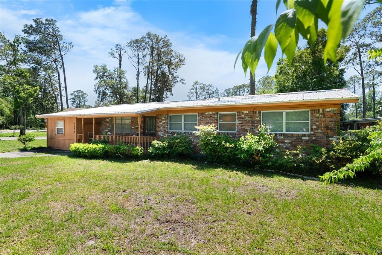 2214 NE 17th Ter., Gainesville, FL 32609
