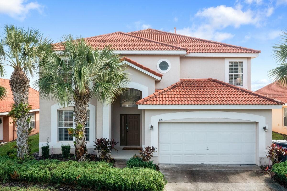 166 Carrera Ave., Davenport, FL 33897