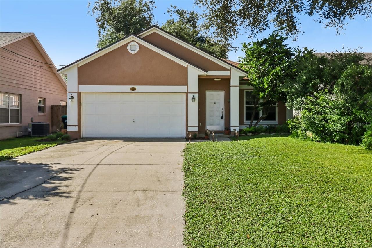 1892 White Ave., Orlando, FL 32806