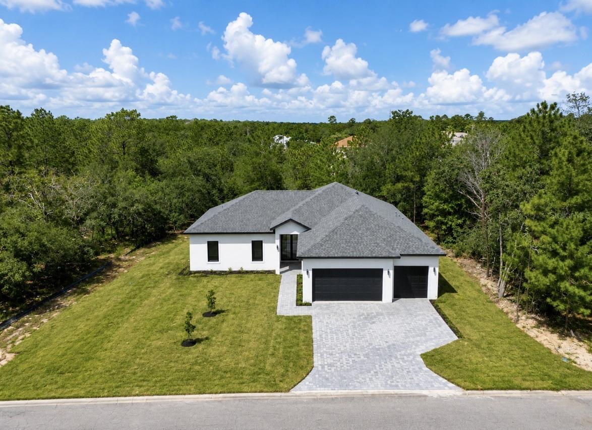 13 Nemesia Ct., Homosassa, FL 34446
