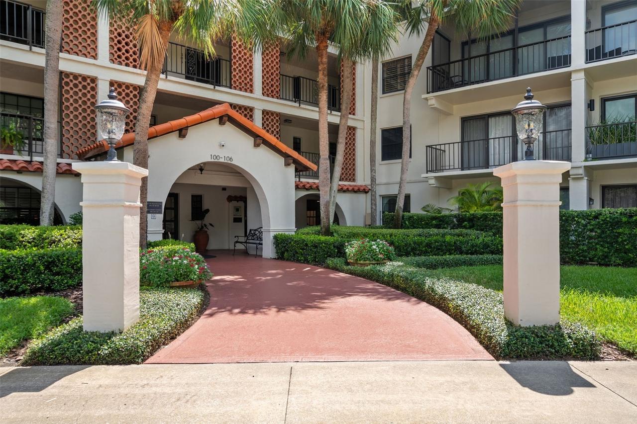 100 S Interlachen Ave. #101, Winter Park, FL 32789