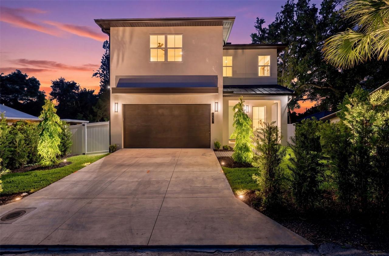 731 42nd St., Sarasota, FL 34234