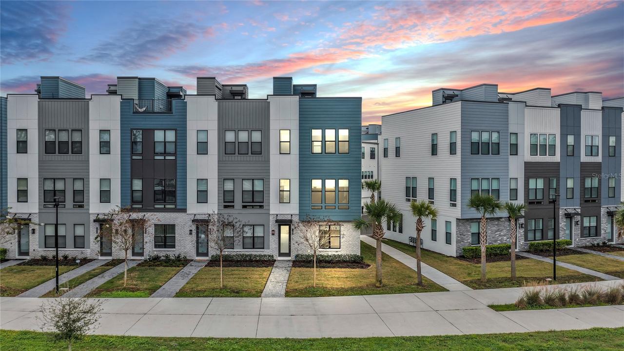 2402 Addalia Alley, Orlando, FL 32804