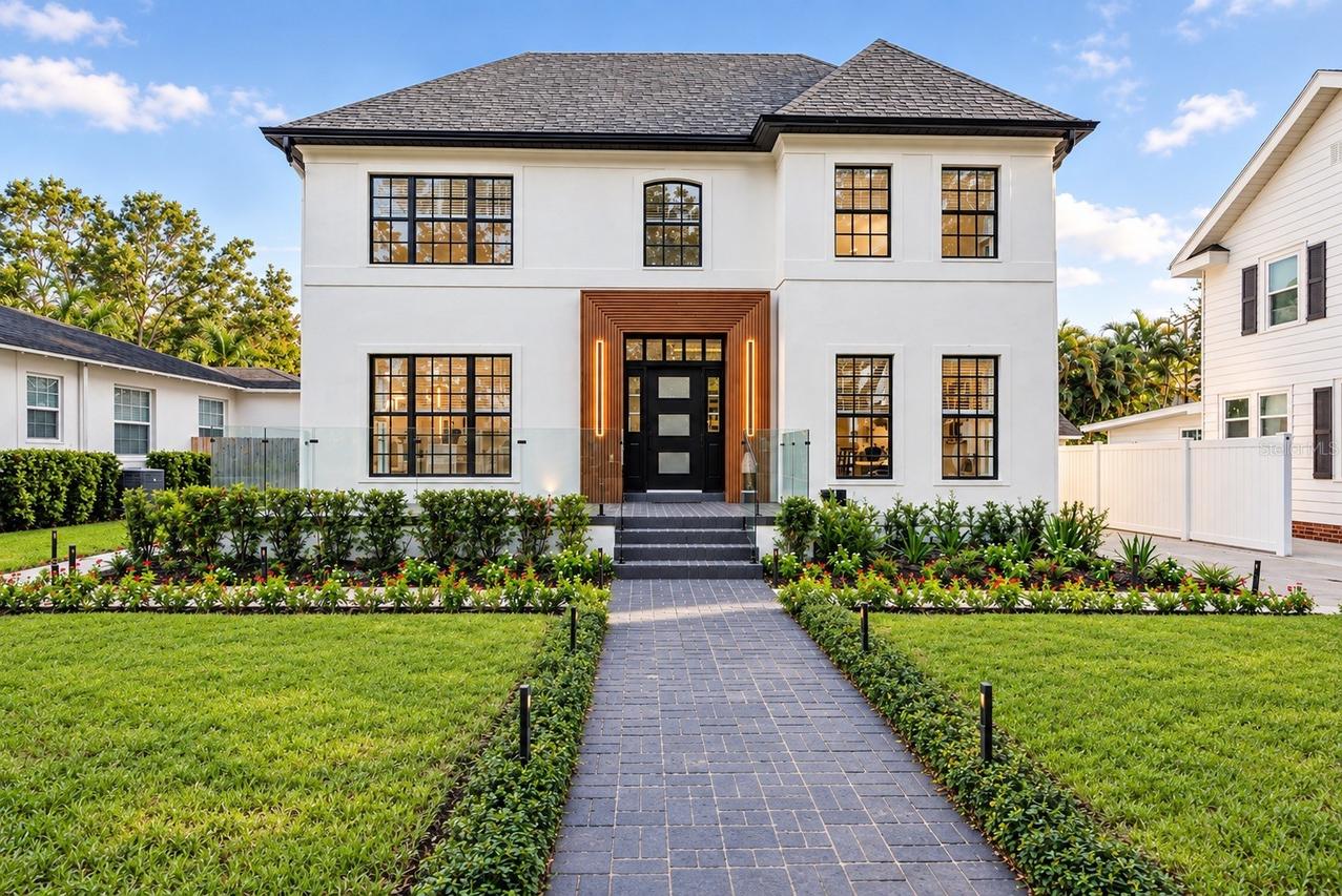 2802 W Morrison Ave., Tampa, FL 33629