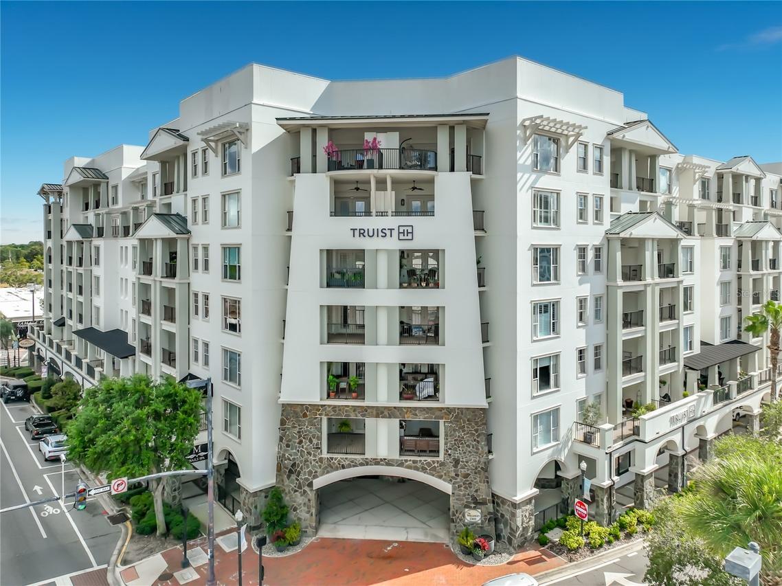 2305 Edgewater Dr. #1610, Orlando, FL 32804