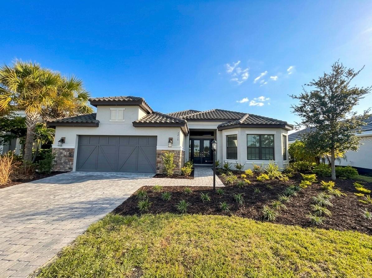 7716 Moonbeam Ave., Sarasota, FL 34241