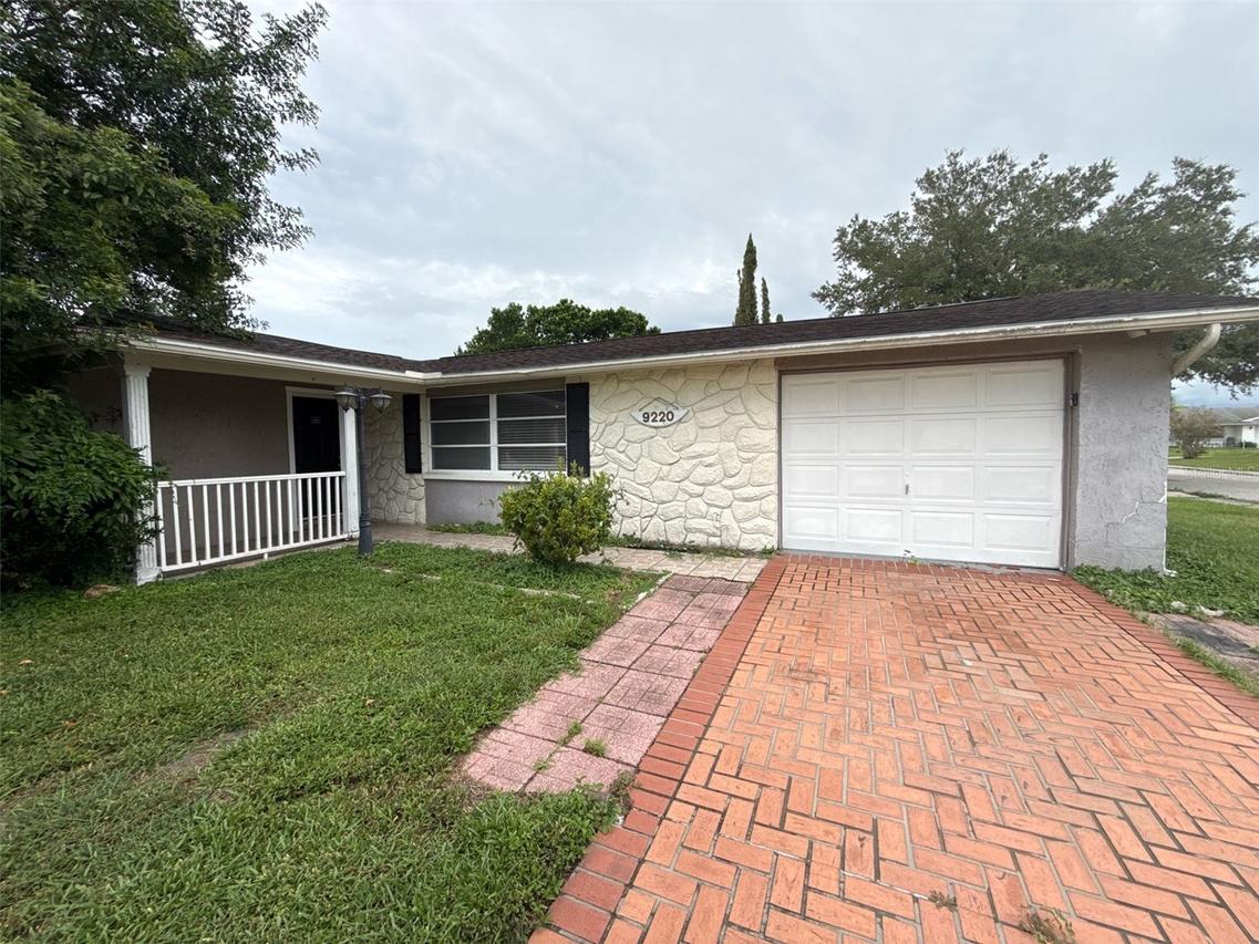 9220 Lido Ln., Port Richey, FL 34668