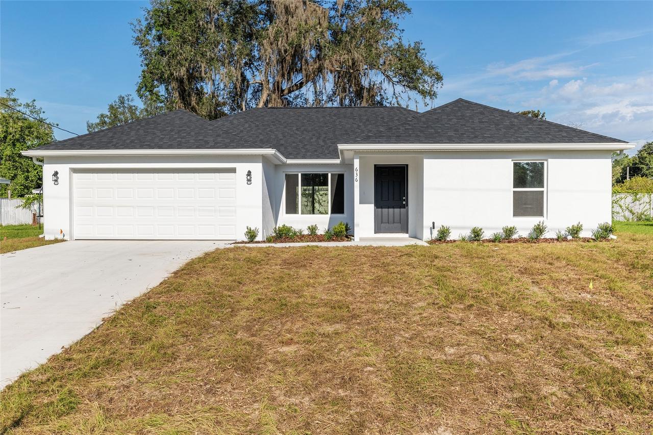636 NE 130th Ct., Silver Springs, FL 34488