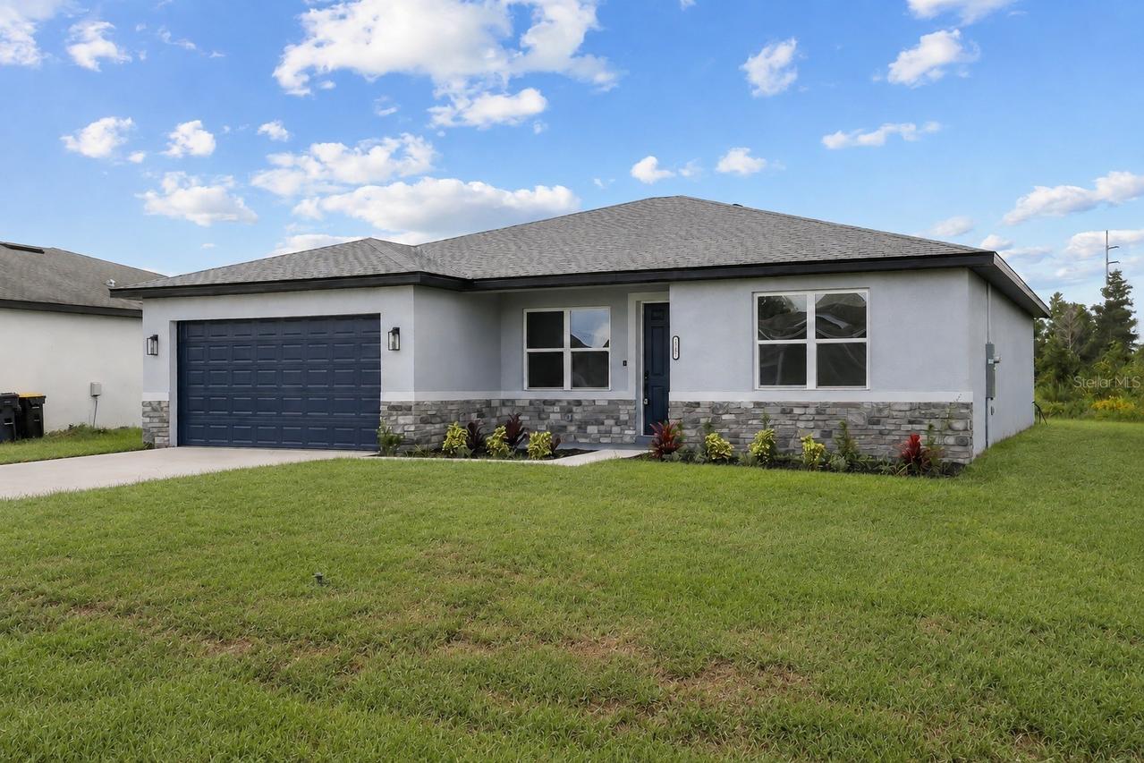 367 Camellia Ct., Kissimmee, FL 34759
