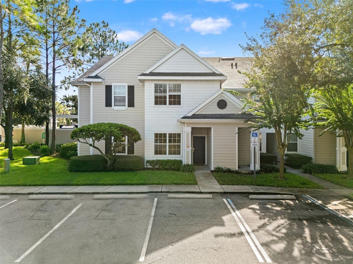 431 Southern Pecan Cir. #101, Winter Garden, FL 34787