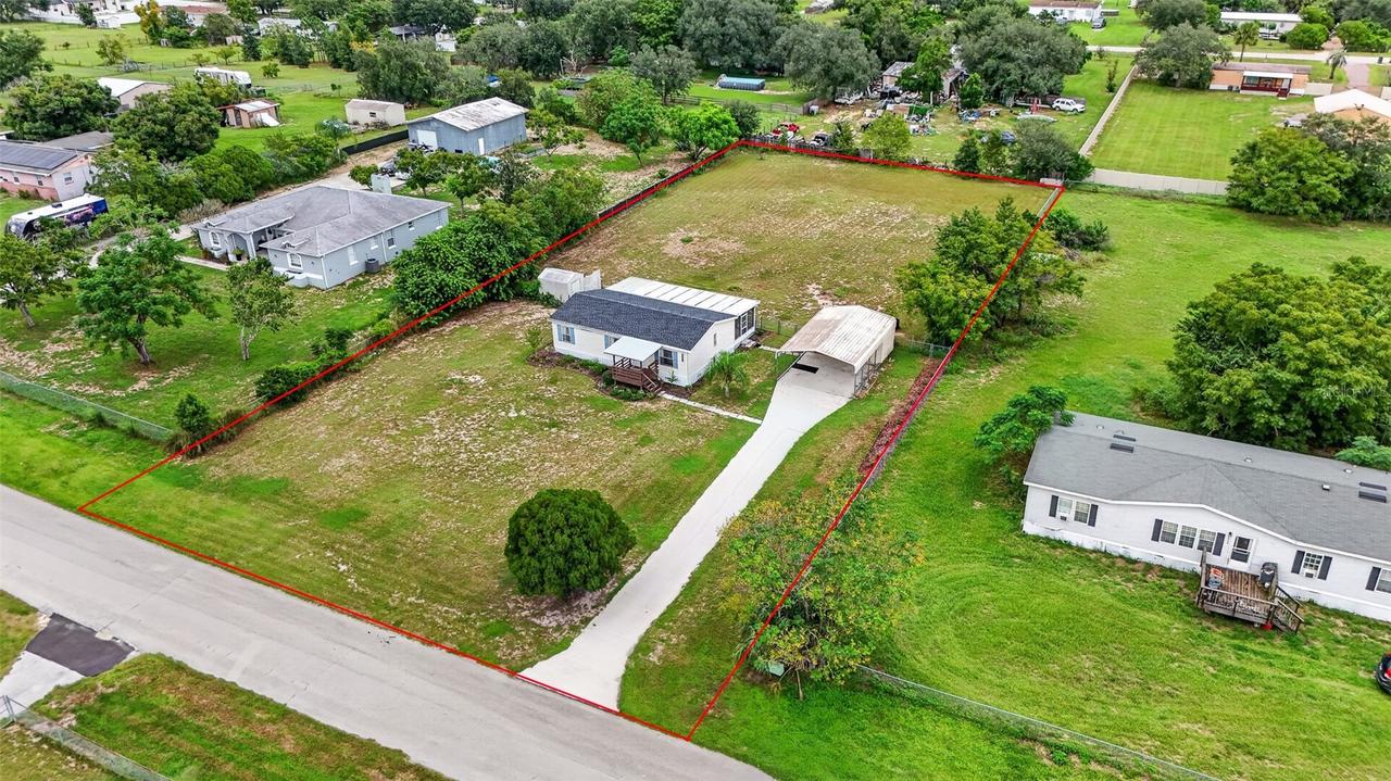 4030 Rolling Hills Ct., Lake Wales, FL 33898