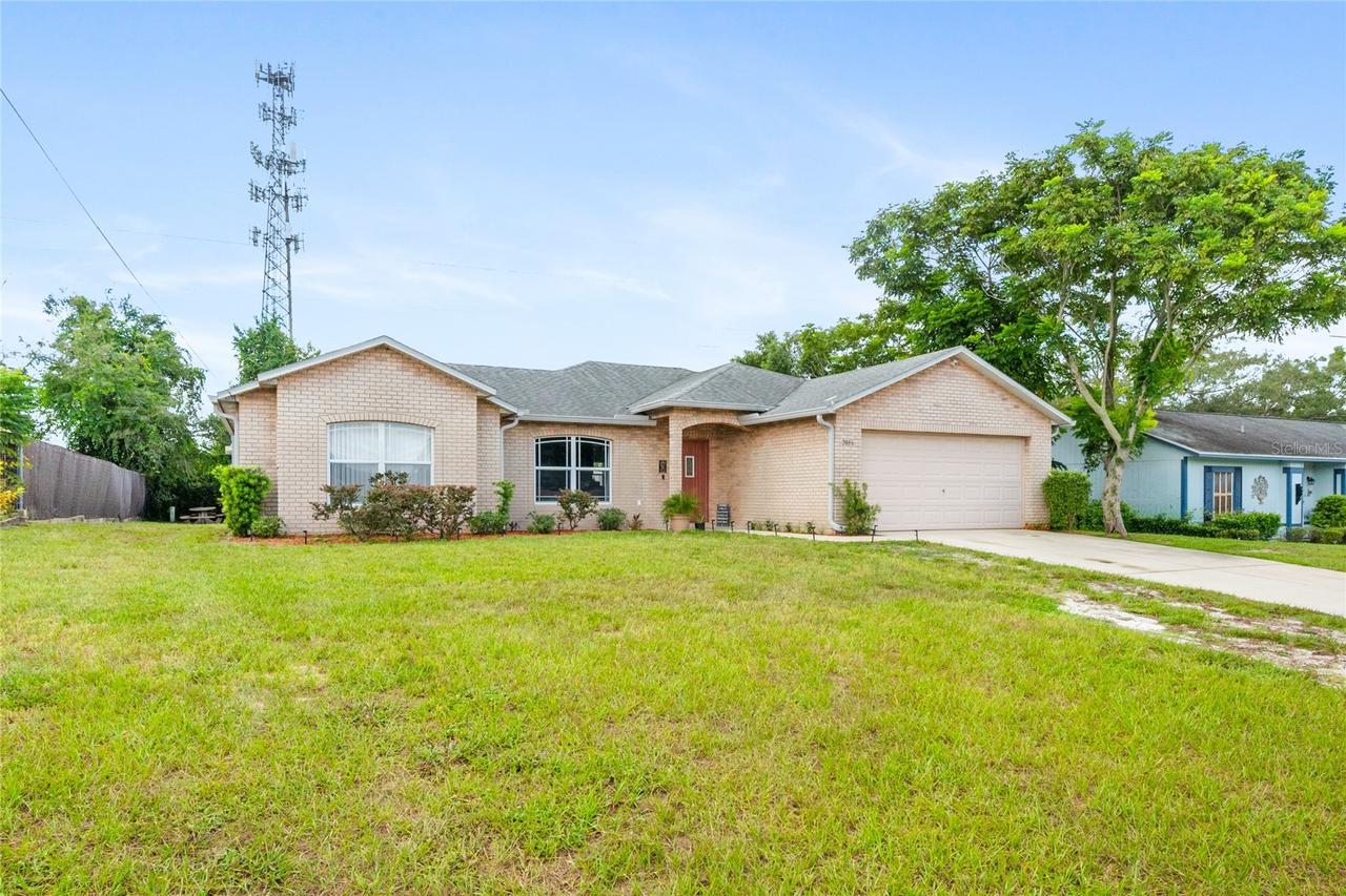 2086 S Parkton Dr., Deltona, FL 32725