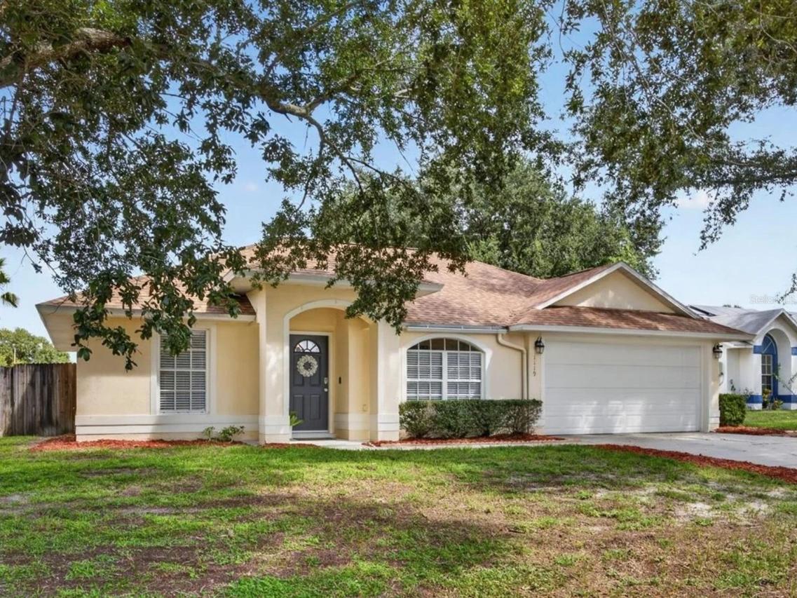 1119 Kenworth Dr., Apopka, FL 32712