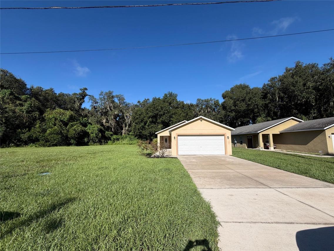 705 5th St., Wildwood, FL 34785
