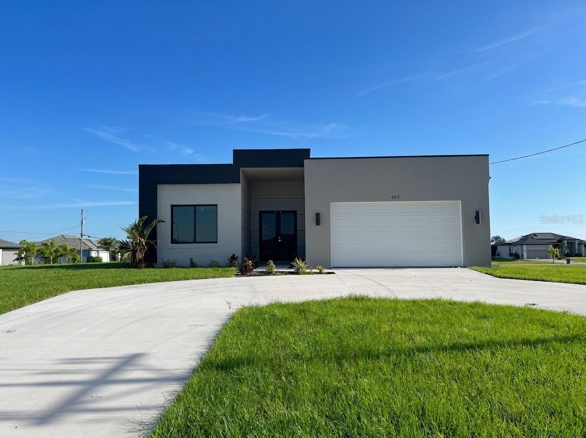 4213 Caloosa Pkwy., Cape Coral, FL 33993