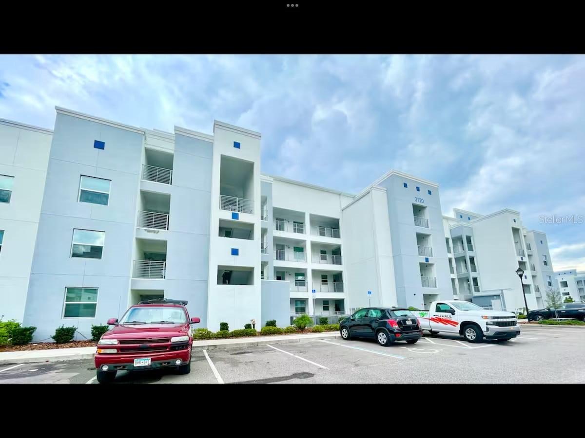 3120 Paradox Cir. #101, Kissimmee, FL 34746