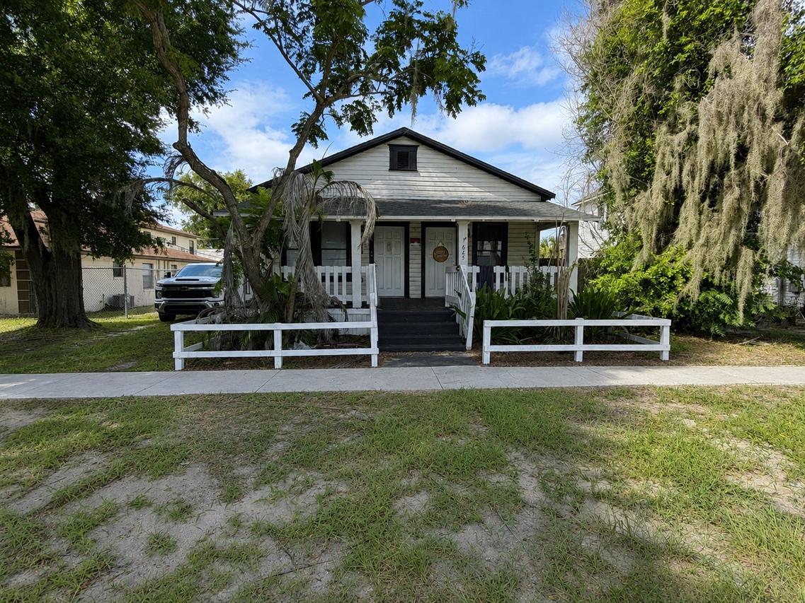 625 Avenue B, Winter Haven, FL 33880