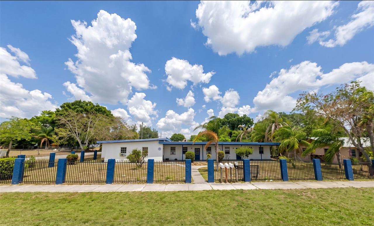 1010 Eo Douglas Ave. #S1-4, Sebring, FL 33870