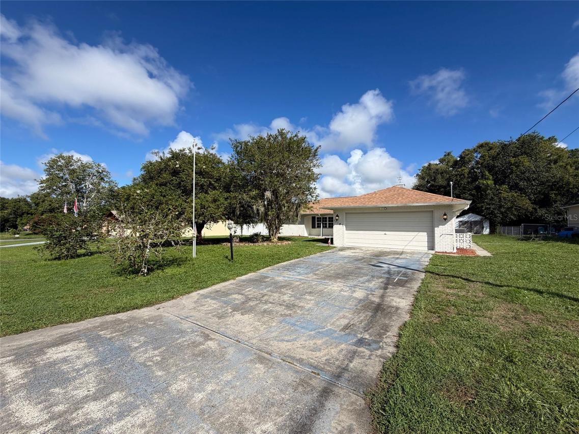 11187 Blythville Rd., Spring Hill, FL 34608
