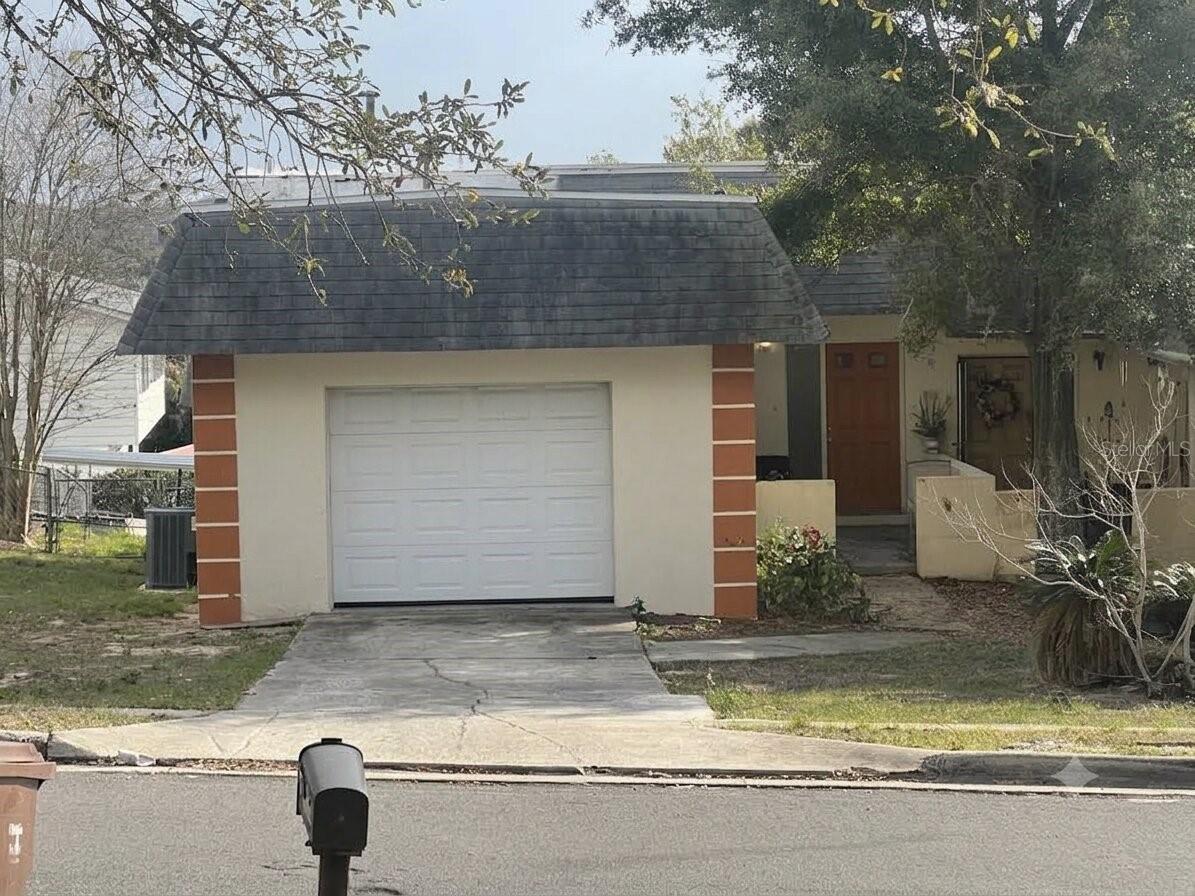514 Greenview Ter. #A, Lake Wales, FL 33853