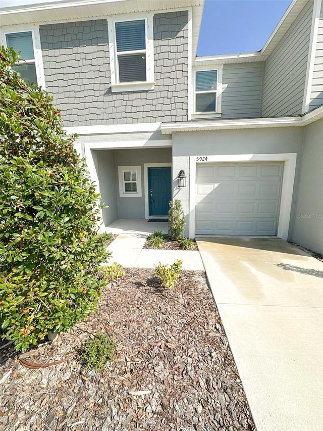 5924 Whetstone Ct., Palmetto, FL 34221