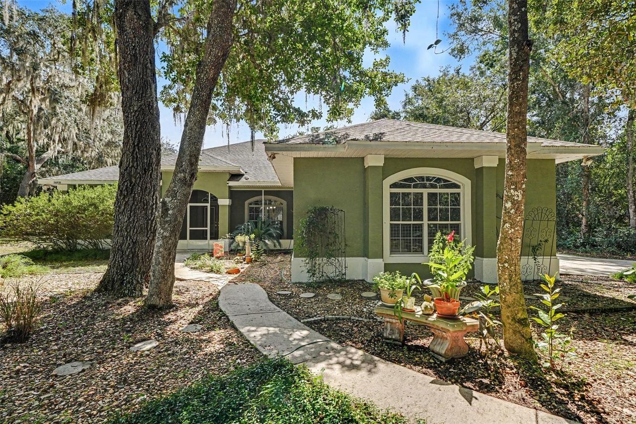 16731 SE 181st Ter., Weirsdale, FL 32195