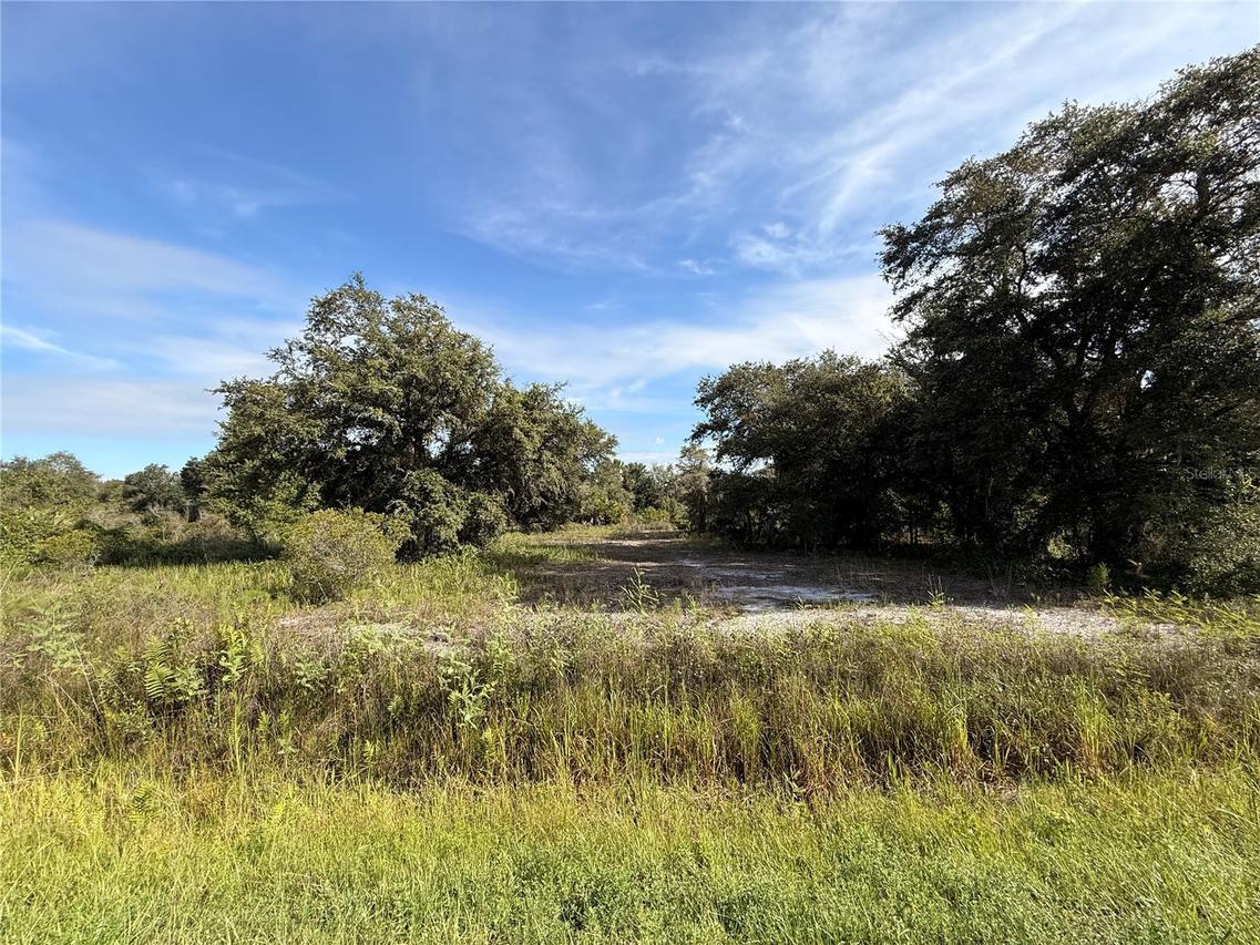 21231 NW 270th St., Okeechobee, FL 34972