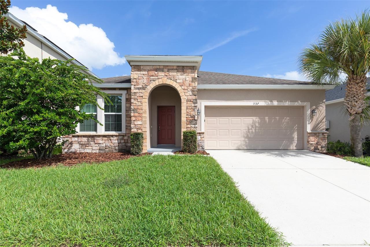 937 Hilltop Park Ct., Apopka, FL 32703