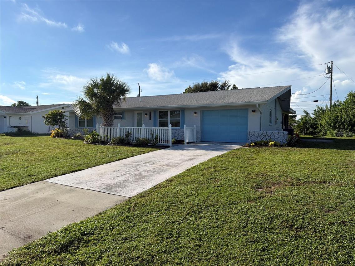 145 Dartmouth Dr., Port Charlotte, FL 33952