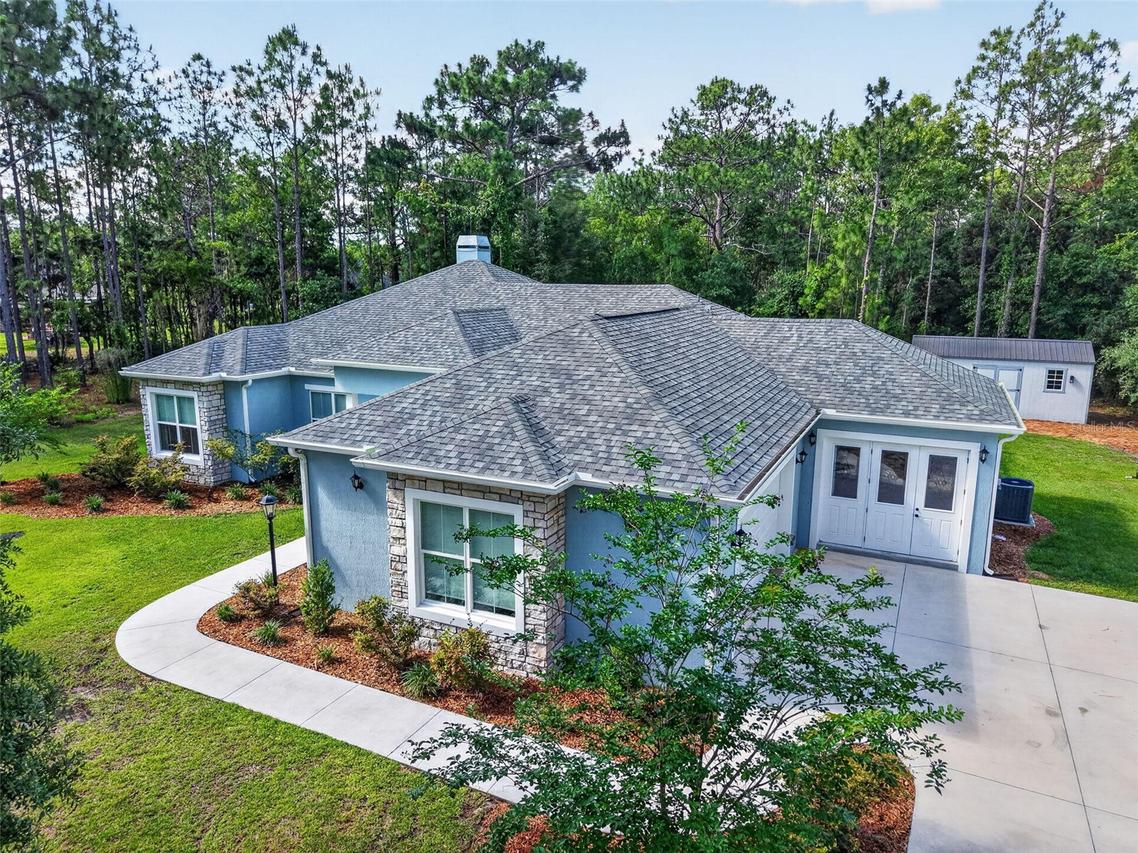 2075 County Road 243f, Wildwood, FL 34785