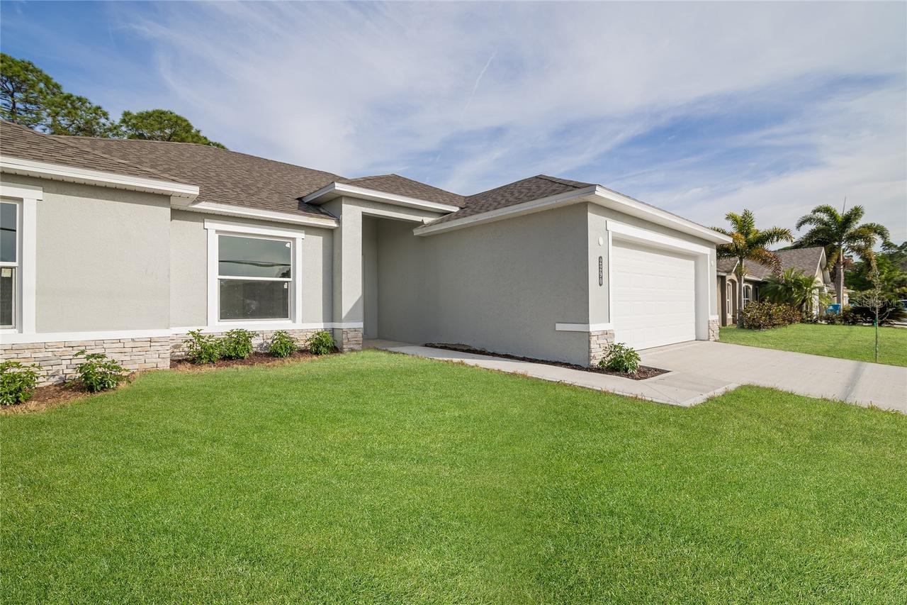 1698 Whittier St., Palm Bay, FL 32909