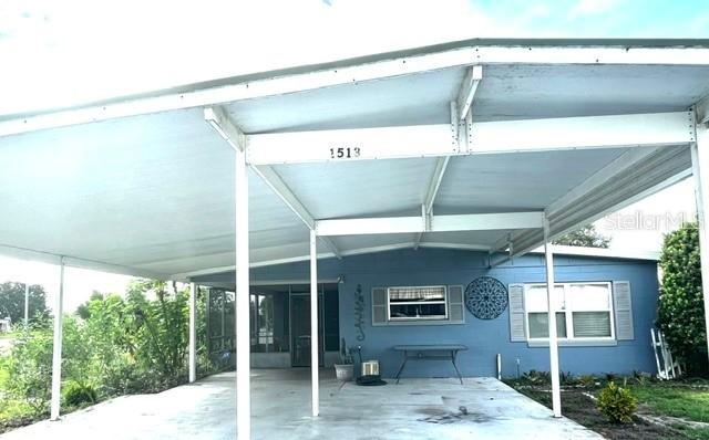 1513 Pleasant St., Tavares, FL 32778