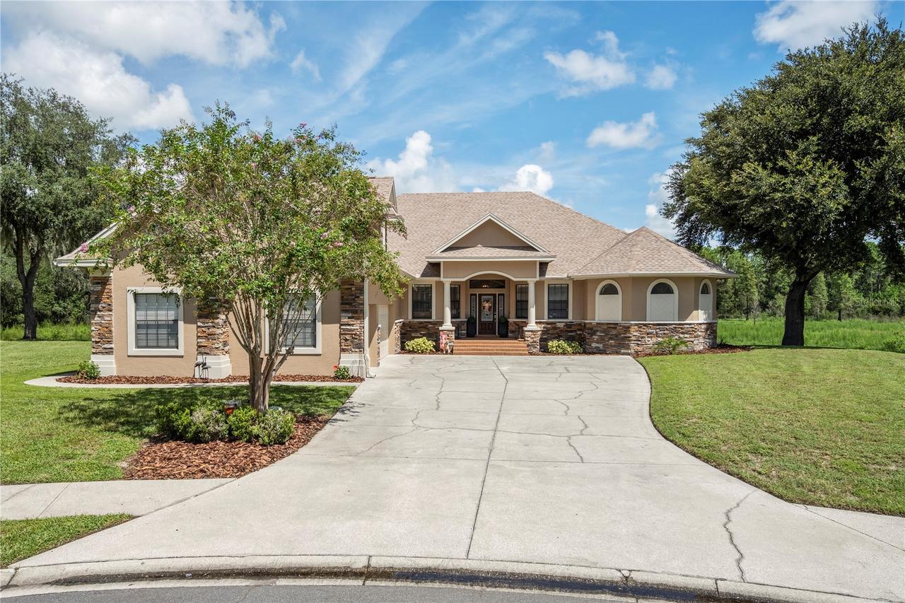 8041 Margate Way, Lakeland, FL 33809