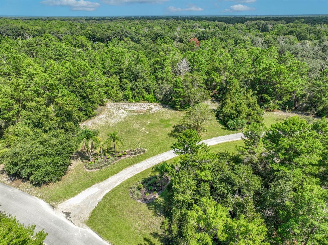261 Seminole Woods Blvd., Geneva, FL 32732