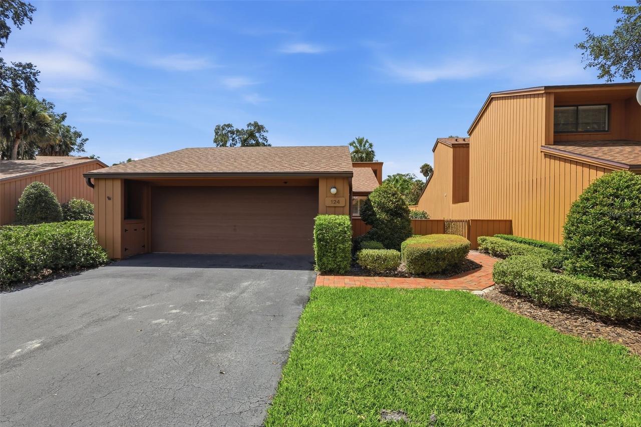 124 Oaks Ct., Sanford, FL 32771