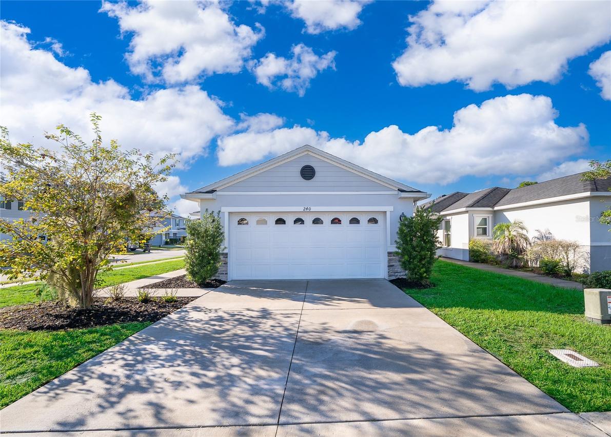 240 Miles Ct., Davenport, FL 33837