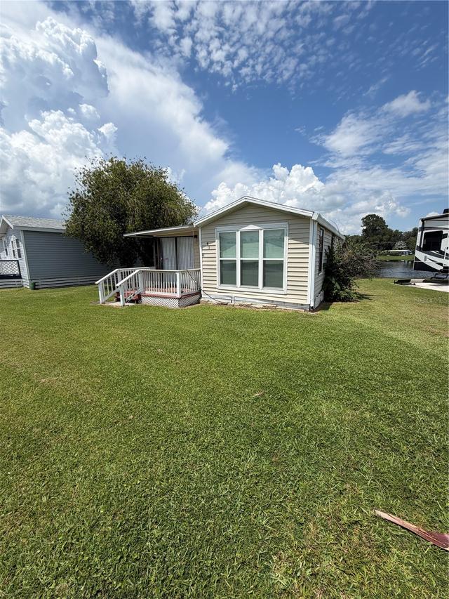 41 Eagle Point, Osteen, FL 32764