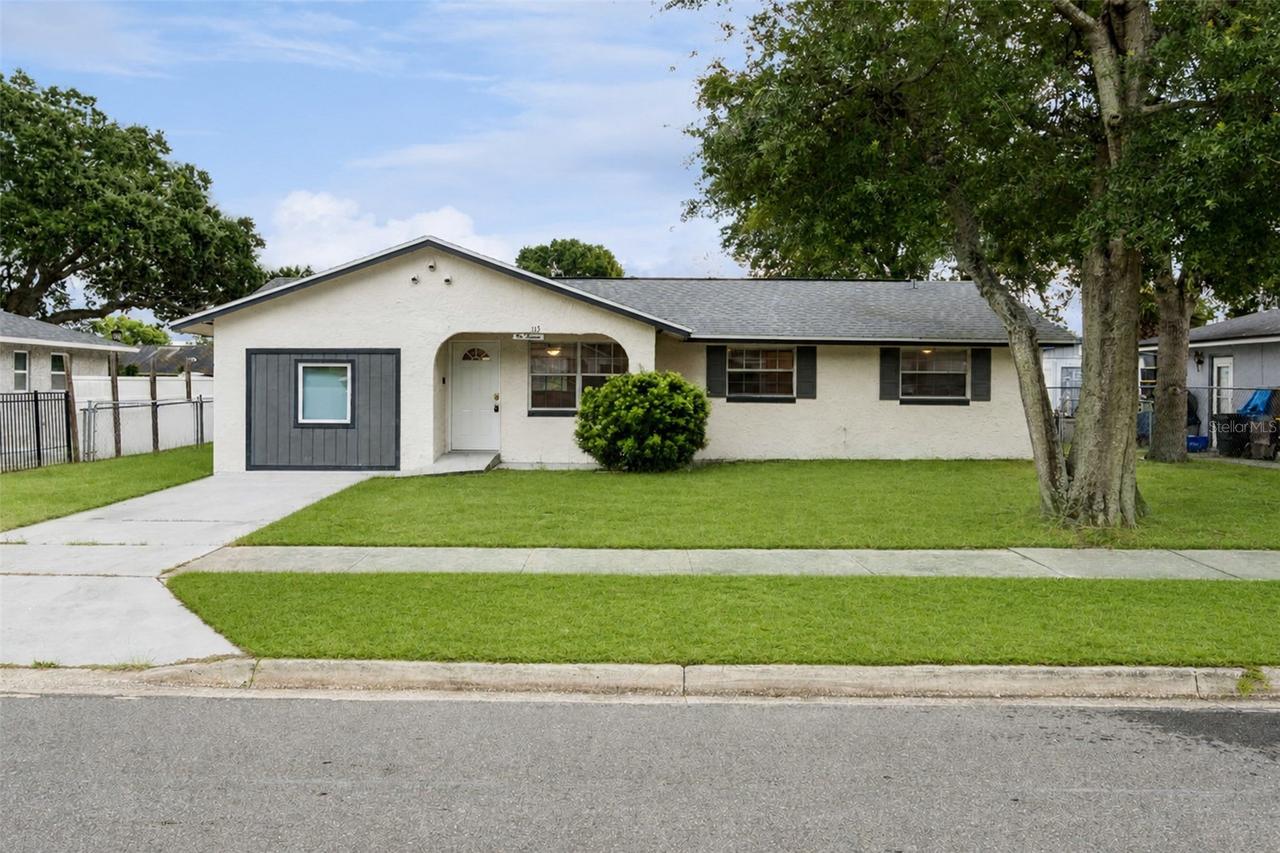 113 Hughes Ave., Sanford, FL 32771