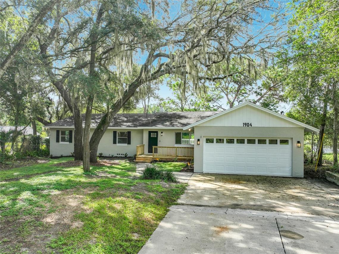 1904 Lake Alma Dr., Apopka, FL 32712