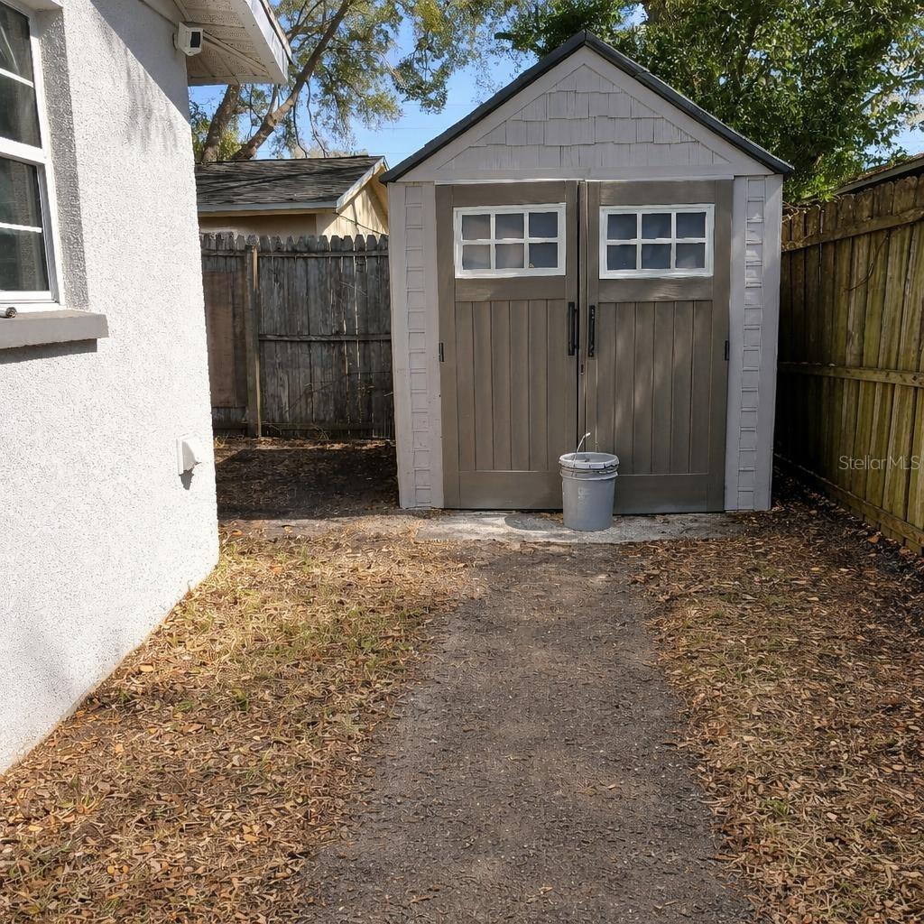 1021 Fairburn Ave., Clearwater, FL 33755