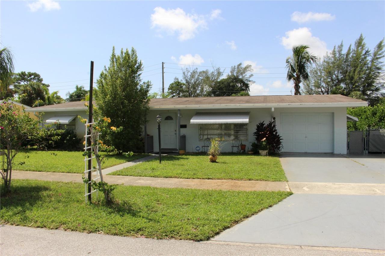 1931 Ramsey Dr., Lake Worth, FL 33461