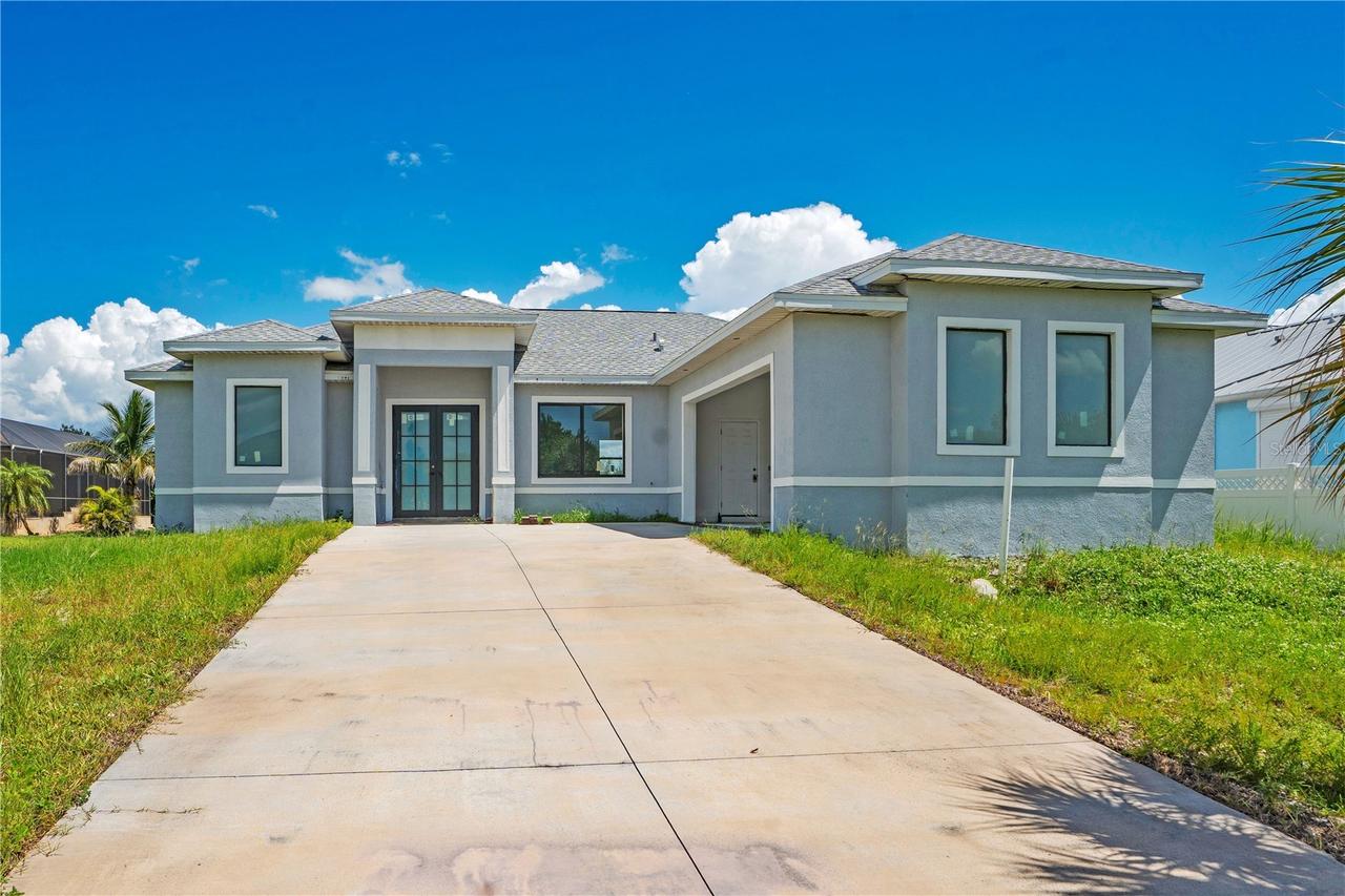 10658 Rainsville St., Port Charlotte, FL 33981
