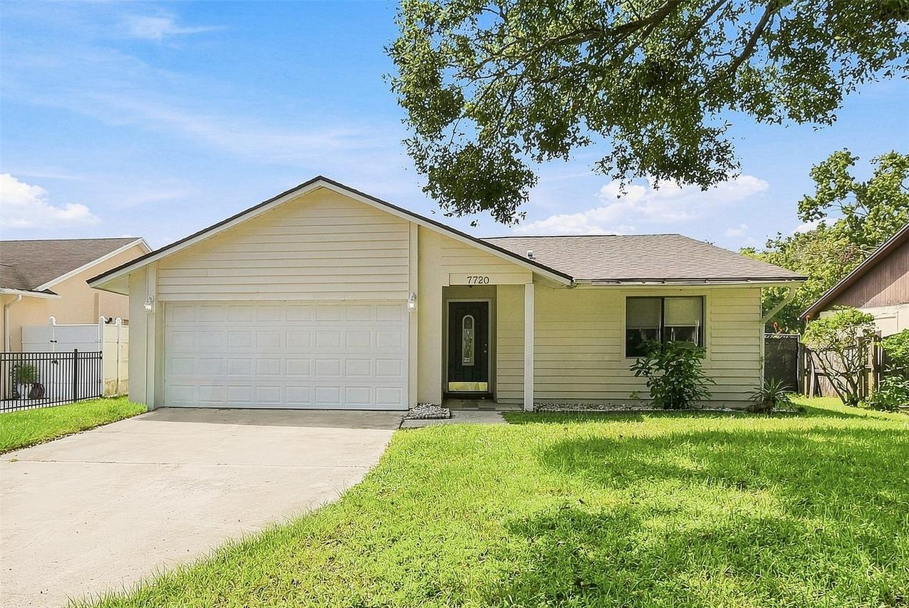 7720 Lakeside Woods Dr., Orlando, FL 32810